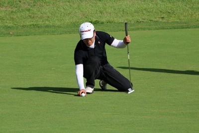 The Putting Green is Not Flat